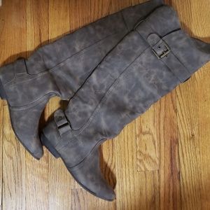 Gray over-the-knee faux suede flat boots